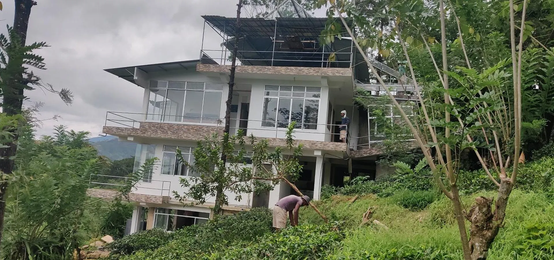 Rohana Estate Lodging & Camping Kandy