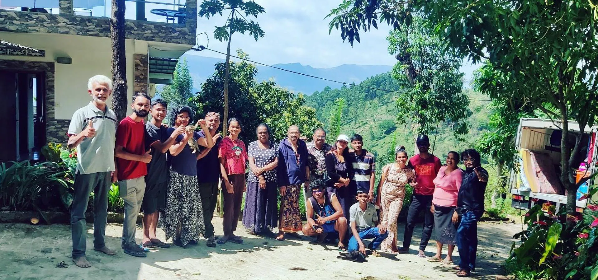 Rohana Estate Lodging & Camping Kandy Homestay