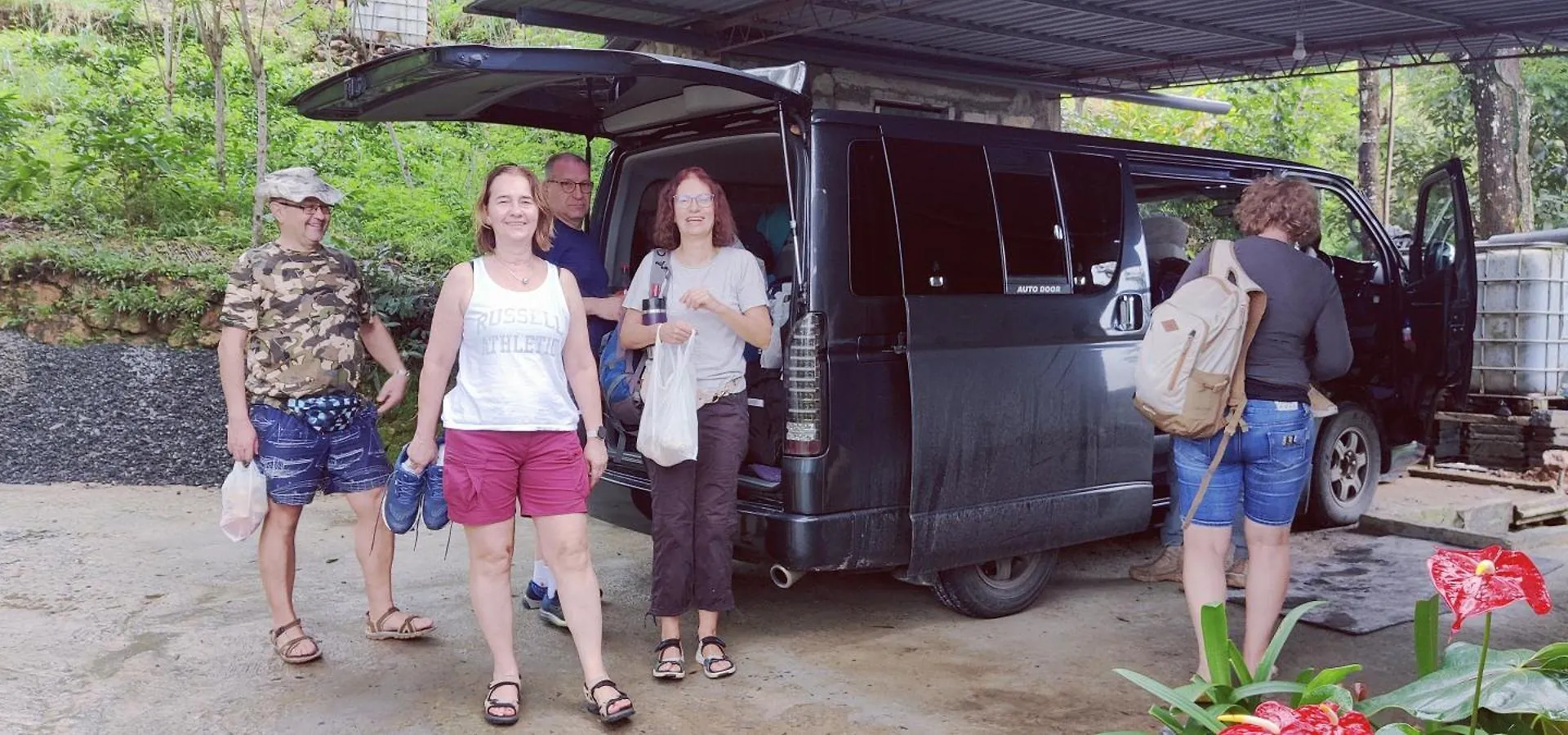 Homestay Rohana Estate Lodging & Camping Kandy Sri Lanka