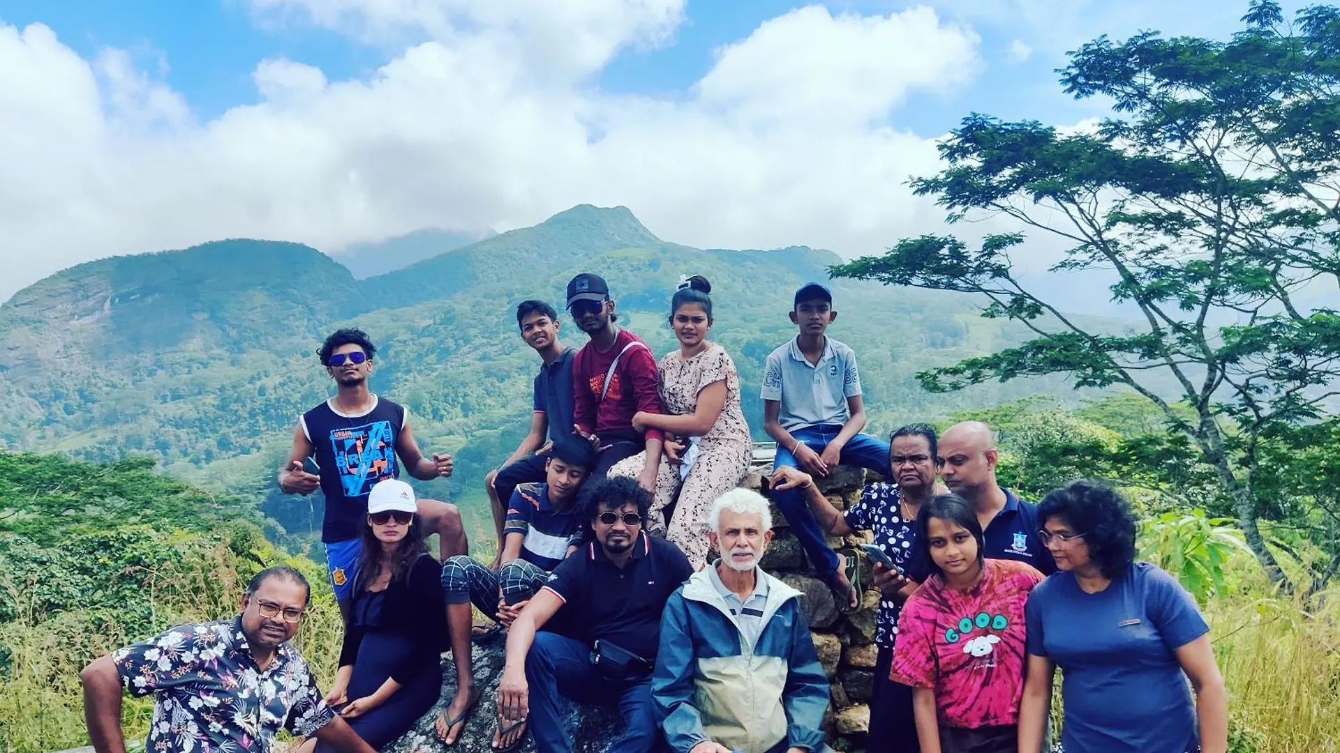 Rohana Estate Lodging & Camping Kandy Sri Lanka